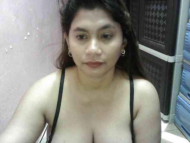 peenastyfame webcam