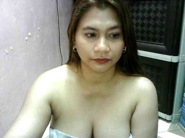 peenastyfame webcam