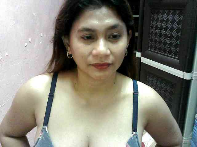 peenastyfame webcam