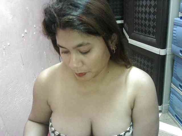 peenastyfame webcam