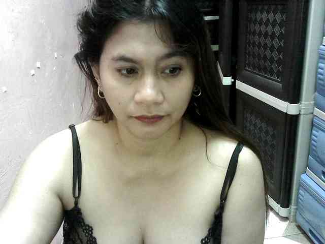 peenastyfame webcam