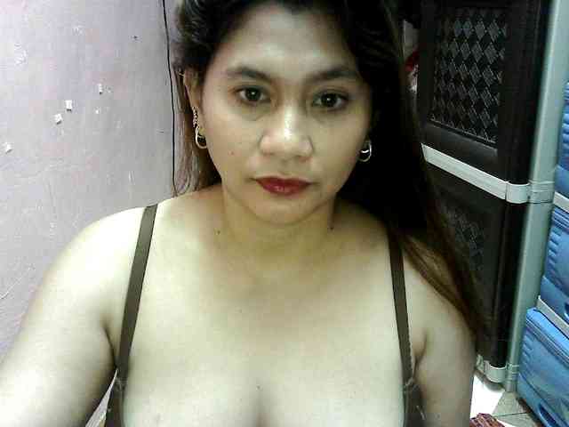peenastyfame webcam