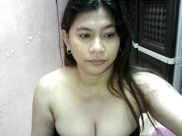 peenastyfame webcam