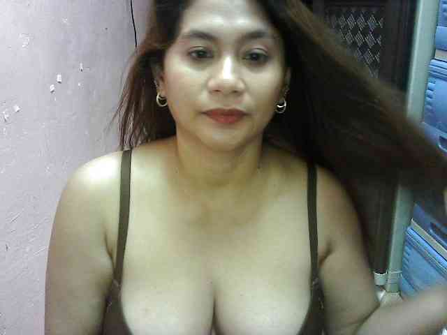 peenastyfame webcam