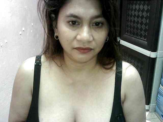 peenastyfame webcam