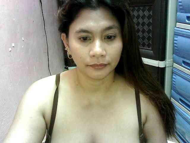 peenastyfame webcam