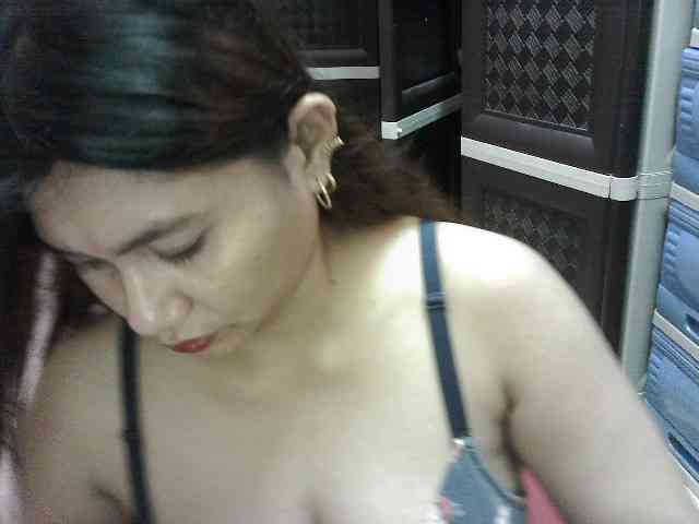 peenastyfame webcam