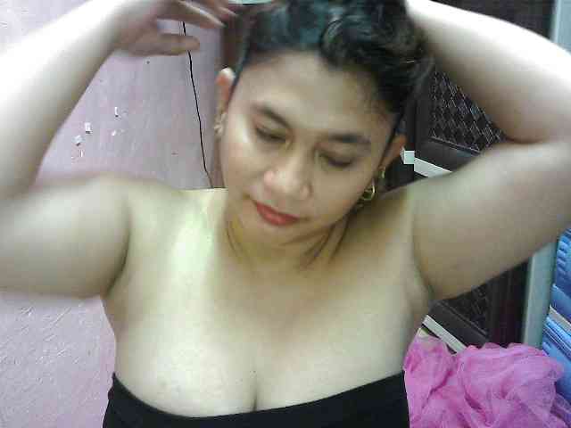 peenastyfame webcam