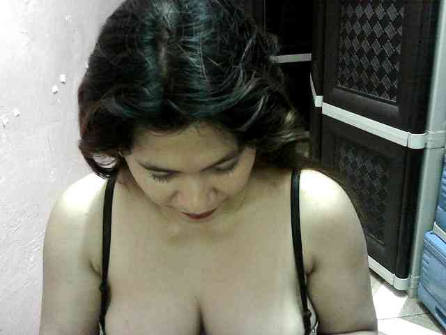 peenastyfame webcam
