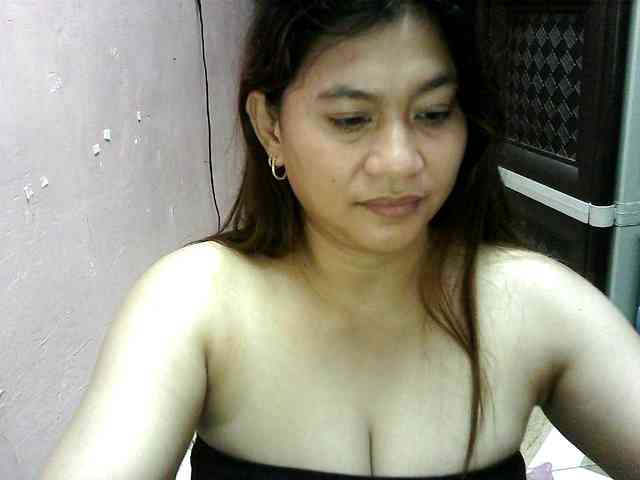 peenastyfame webcam
