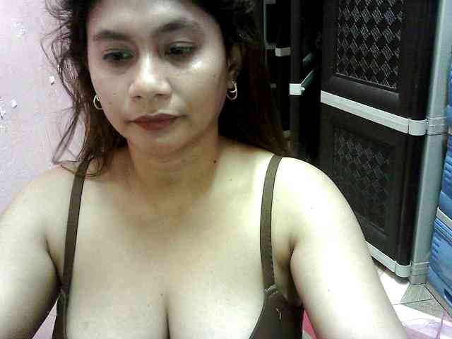 peenastyfame webcam