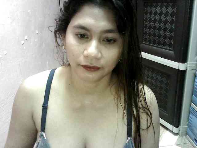peenastyfame webcam