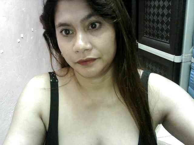 peenastyfame webcam