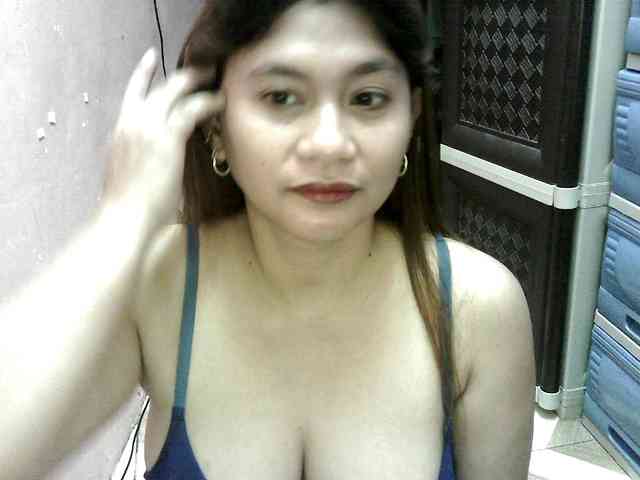 peenastyfame webcam
