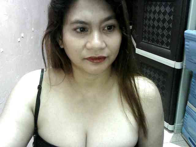 peenastyfame webcam