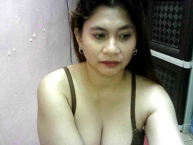 peenastyfame webcam