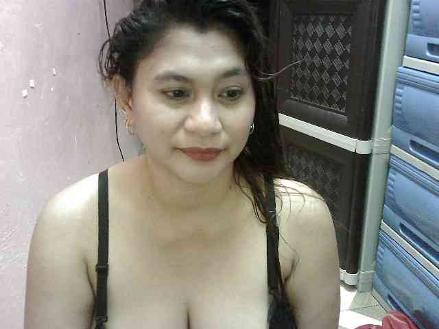 peenastyfame webcam
