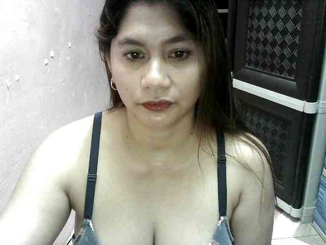 peenastyfame webcam