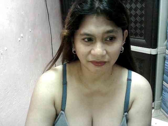 peenastyfame webcam