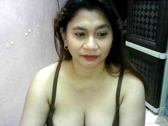 peenastyfame webcam