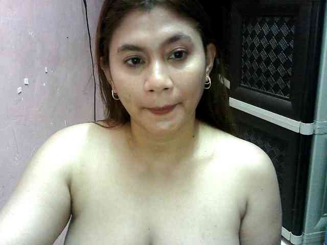 peenastyfame webcam