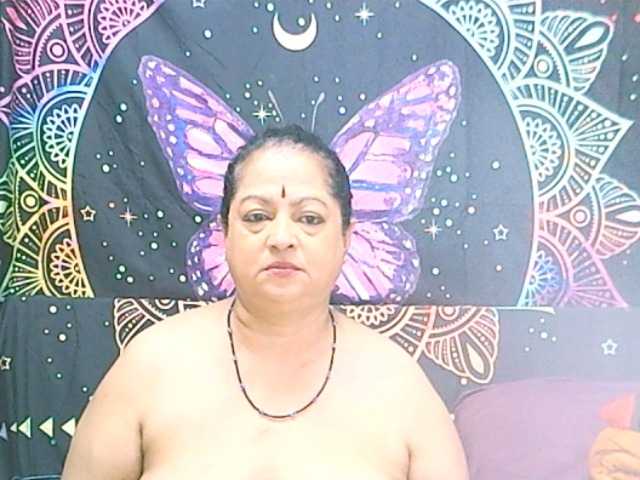 matureindian live cam on BongaCams
