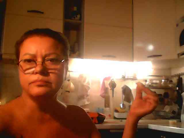 AlyaBest webcam