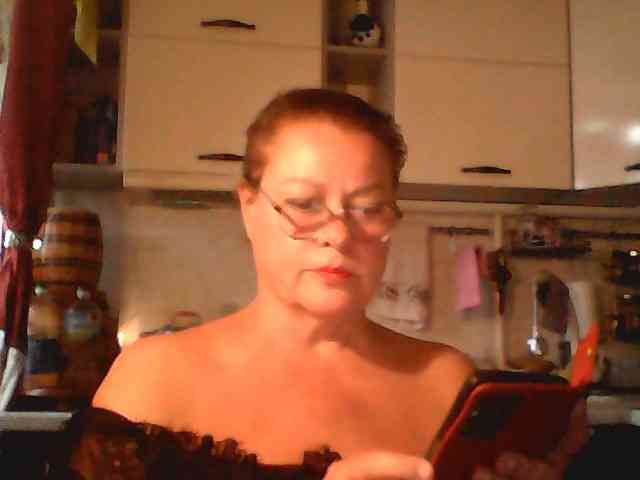 AlyaBest webcam