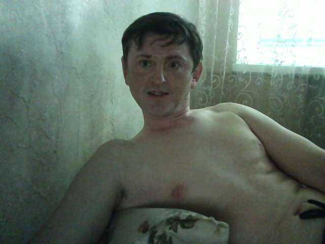 Apollon_xxx_, 37 y/o - Live Cam on BongaCams