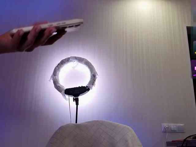 AnnaSmile webcam