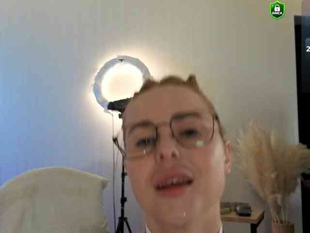 AnnaSmile