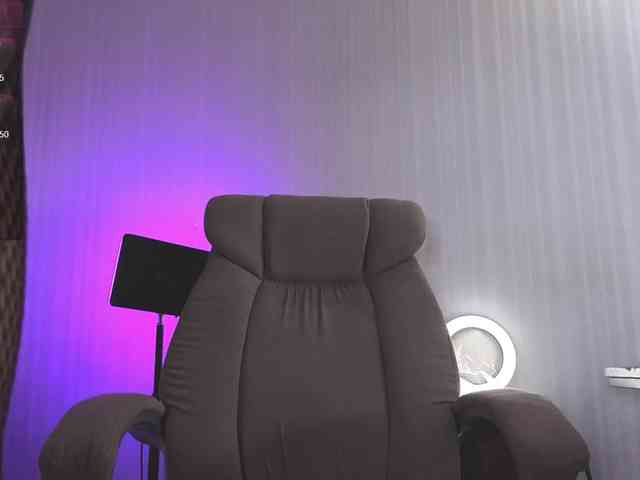 AnnaSmile webcam