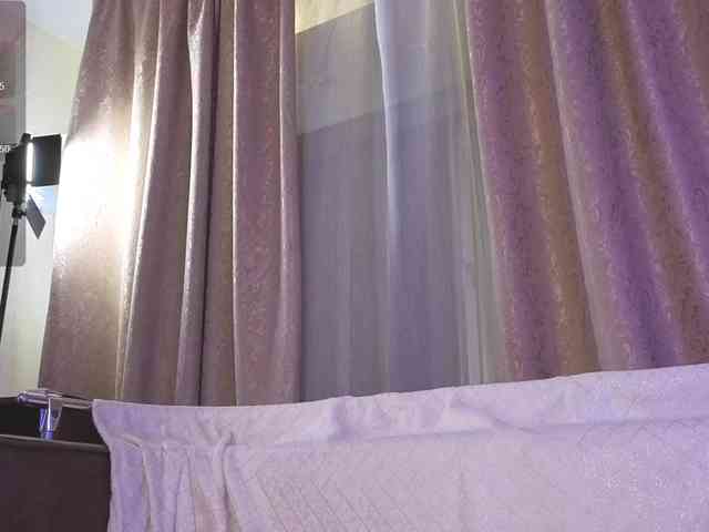 AnnaSmile webcam