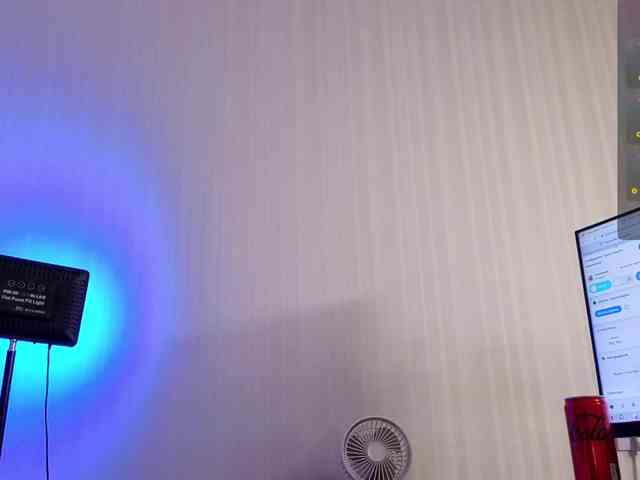 AnnaSmile webcam