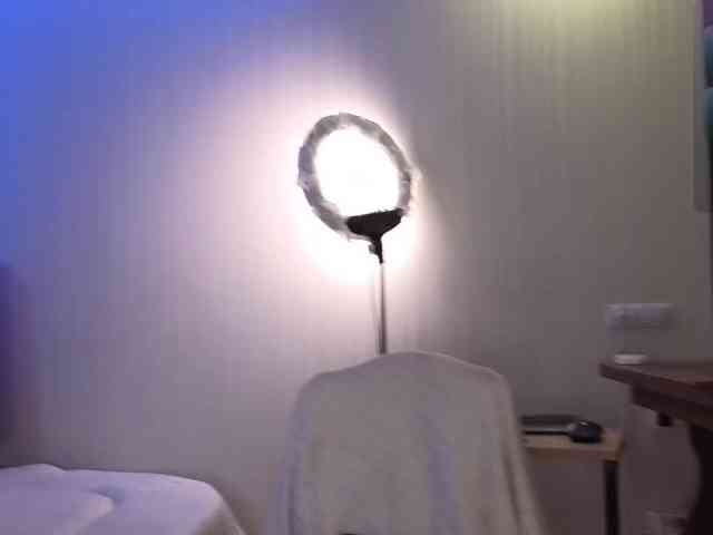 AnnaSmile webcam