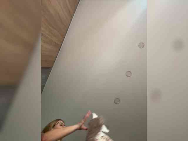 AnnaSmile webcam