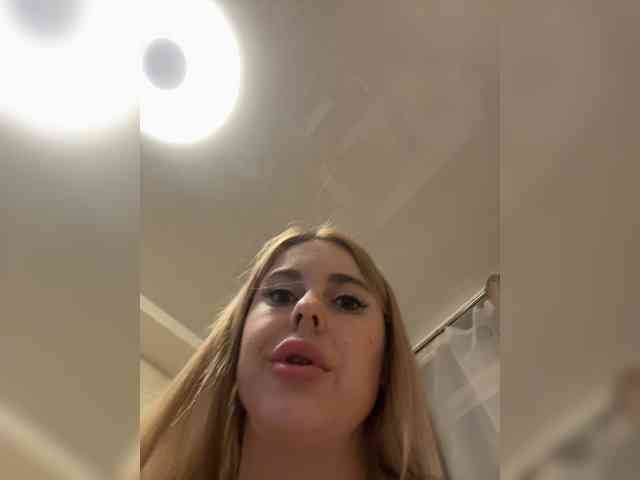 AnnaSmile webcam