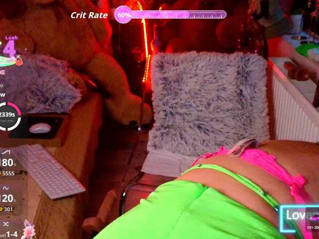 PrincessReyna live cam on BongaCams