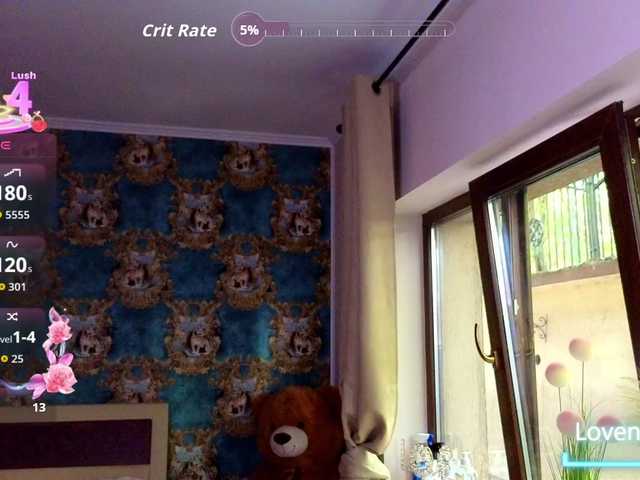 PrincessReyna live cam on BongaCams