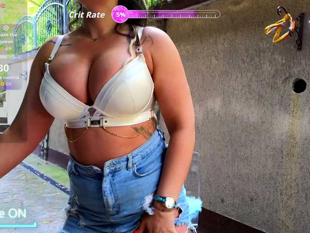 princessreyna cam belle