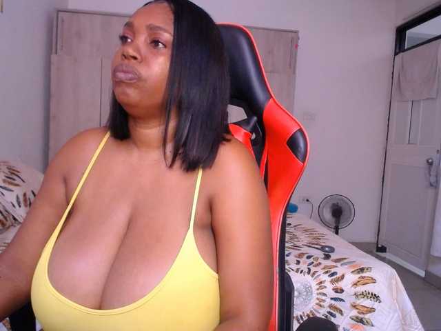 agatafox live cam on BongaCams