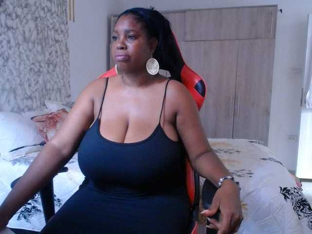agatafox live cam on BongaCams