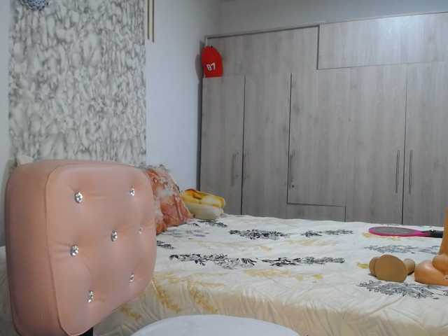 agatafox live cam on BongaCams