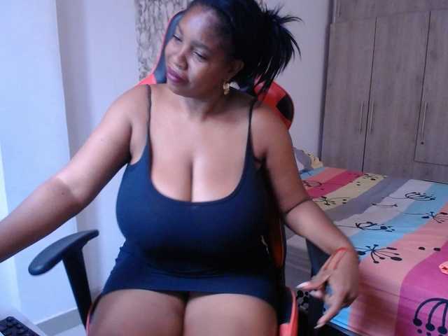 agatafox live webcam show