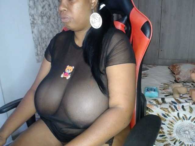 agatafox live cam on BongaCams