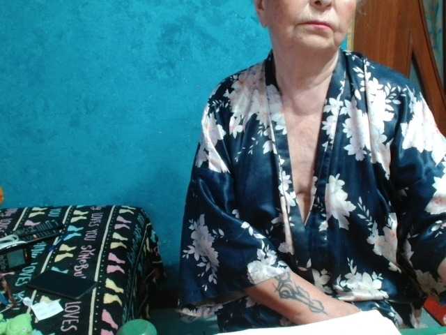 milo4ka77 live webcam show