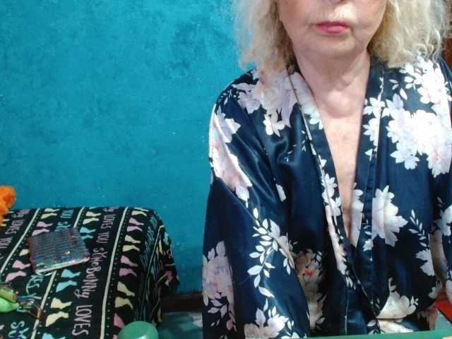 milo4ka77 live webcam show