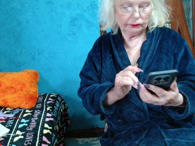 milo4ka77's BongaCams show and profile