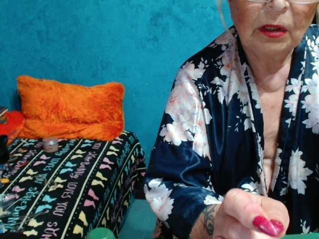milo4ka77 live cam on BongaCams