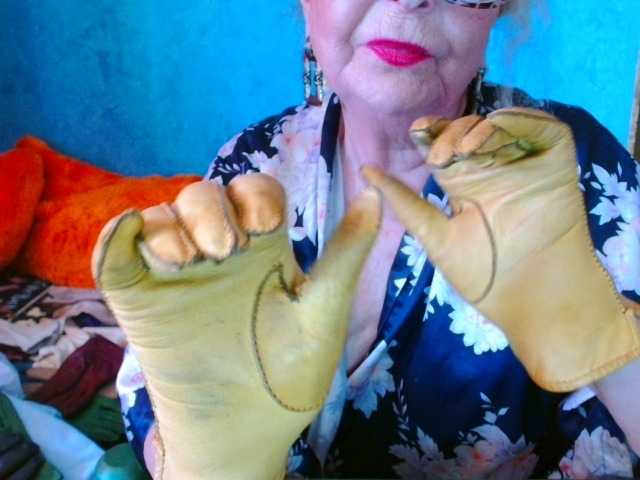 milo4ka77 live cam on BongaCams
